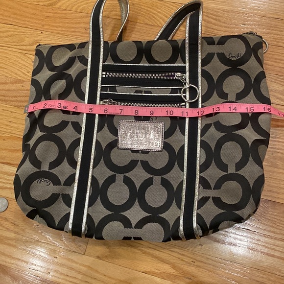 Coach canvas bag!!! - Picture 7 of 8